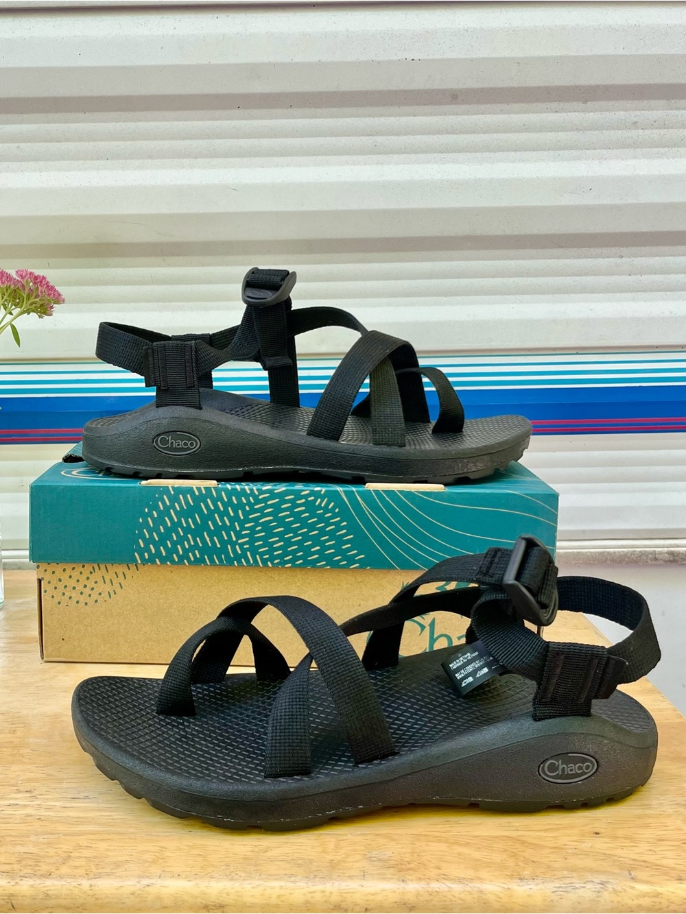 Chaco Women’s ZCLOUD 2 Sport Sandals Black Sz 9 Toe Loop Adjustable Arch Support